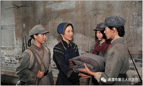 https://mmbiz.qpic.cn/mmbiz_png/XfJr1vOz7UBkwLmaHYP1aV9GhVbrC8iaLJ4daTkGicTVSZPDCvMdUtm3MaIMTqTbkeZvTKcWDUFezqGPJ88bXLeA/640?wx_fmt=png&tp=webp&wxfrom=5&wx_lazy=1&wx_co=1